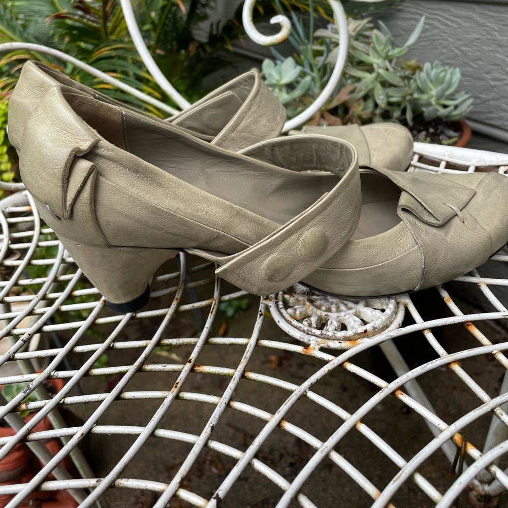 Ixos shoes made in Italy leather inside out